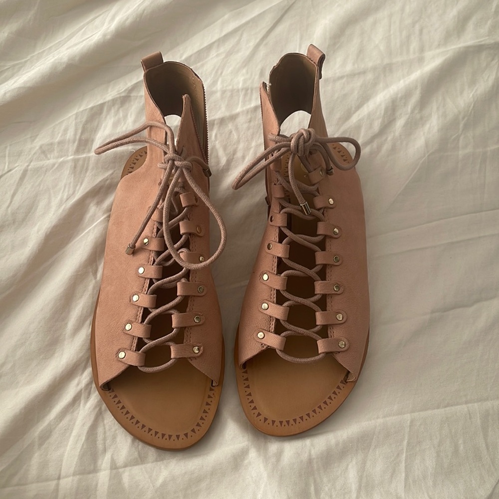 Gianni Bini gladiator sandals